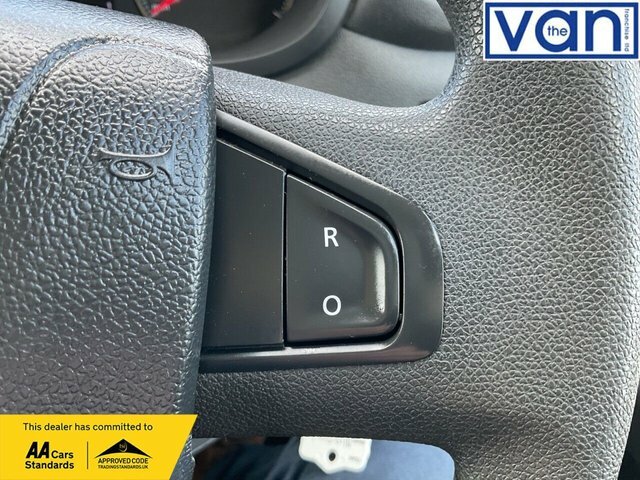 Nissan InterStar Interstar Tekna Dci White #27