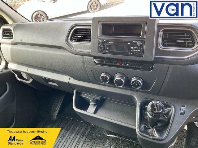 Nissan InterStar Interstar Tekna Dci White #16