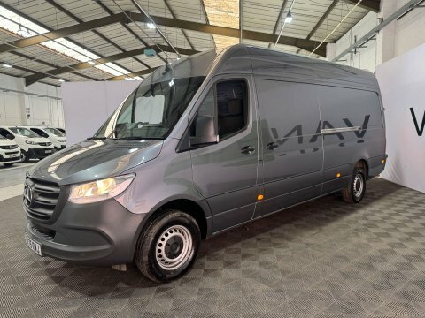 Mercedes-Benz Sprinter 2025 75 2.0 Grey #2