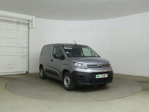 Citroen e-Berlingo E-berlingo 800Driver Pro White #1