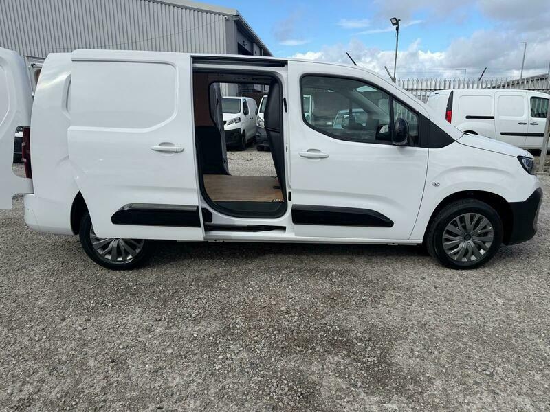 Peugeot Partner 1.5 Bluehdi 950 Professional Long Panel Van 6Dr Di White #42