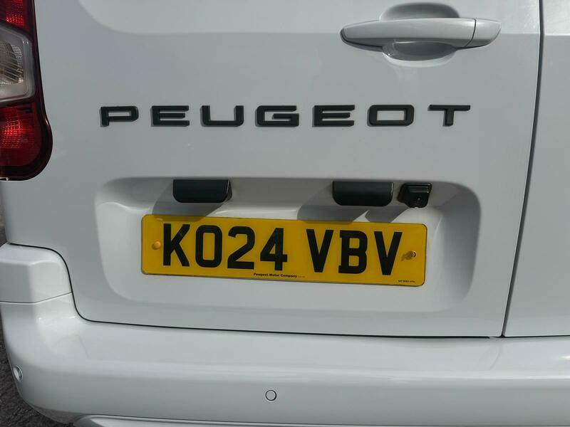 Peugeot Partner 1.5 Bluehdi 950 Professional Long Panel Van 6Dr Di White #43