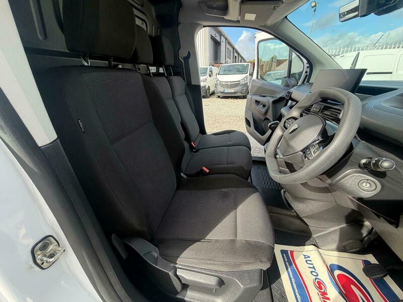 Peugeot Partner 1.5 Bluehdi 950 Professional Long Panel Van 6Dr Di White #40