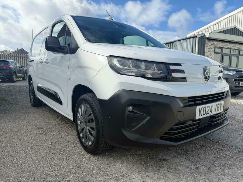 Peugeot Partner 1.5 Bluehdi 950 Professional Long Panel Van 6Dr Di White #25