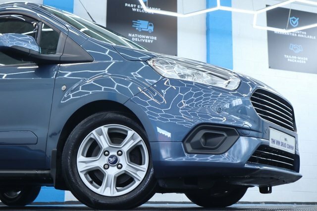 Ford Transit Courier Mpv Blue