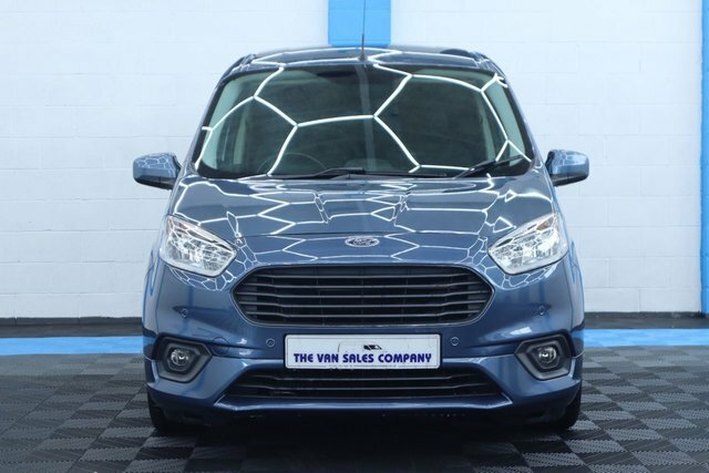 Ford Transit Courier Mpv Blue #3