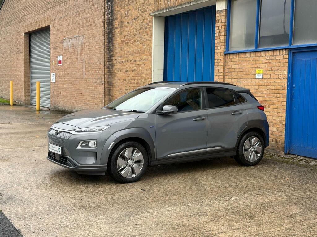 Hyundai Kona Hatchback Blue #39