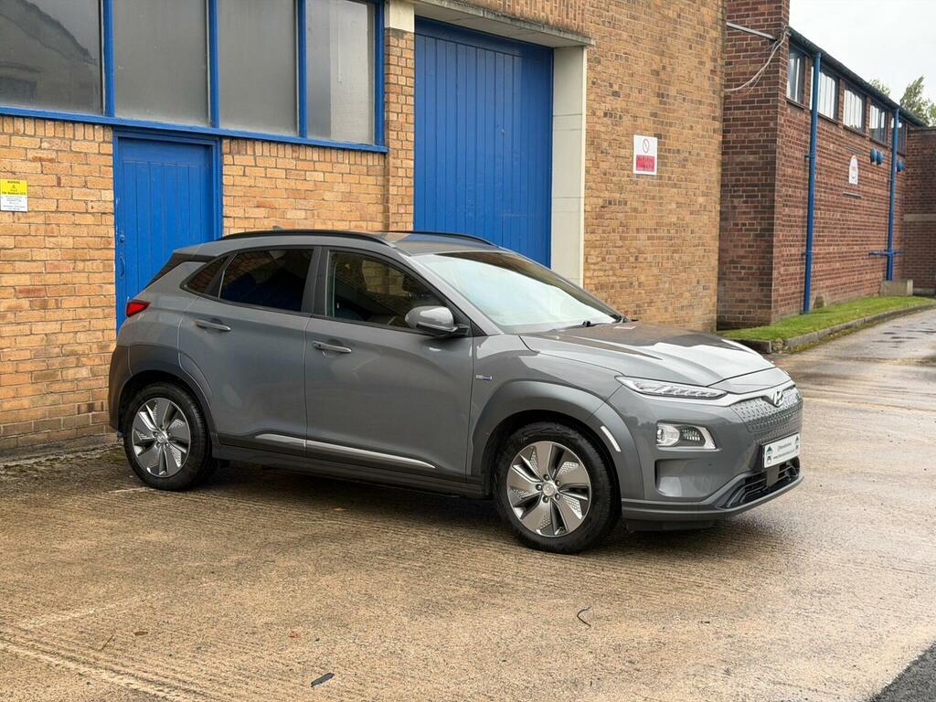 Hyundai Kona Hatchback Blue #40