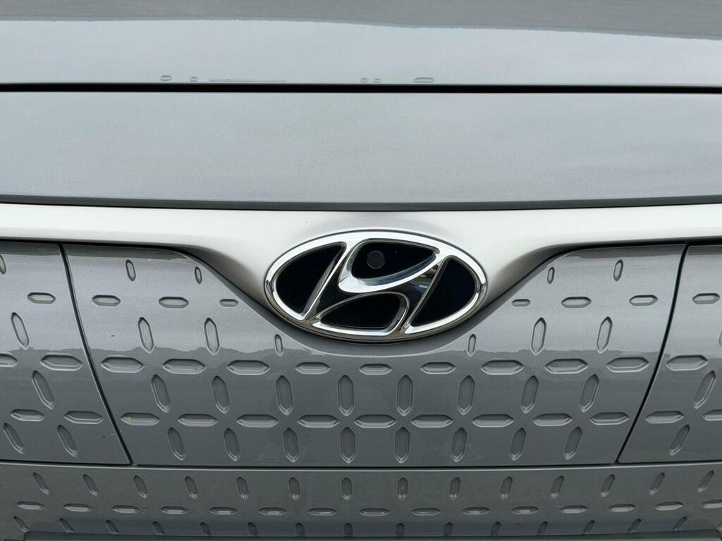 Hyundai Kona Hatchback Blue #11