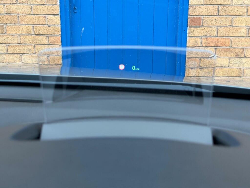 Hyundai Kona Hatchback Blue #28
