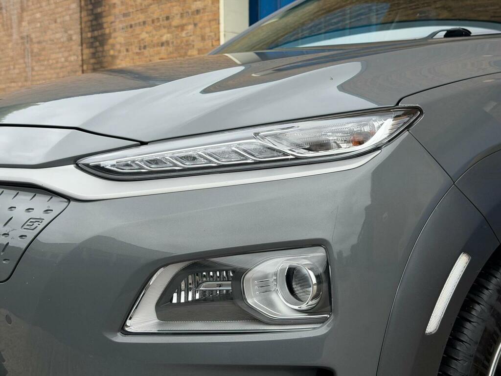 Hyundai Kona Hatchback Blue #10
