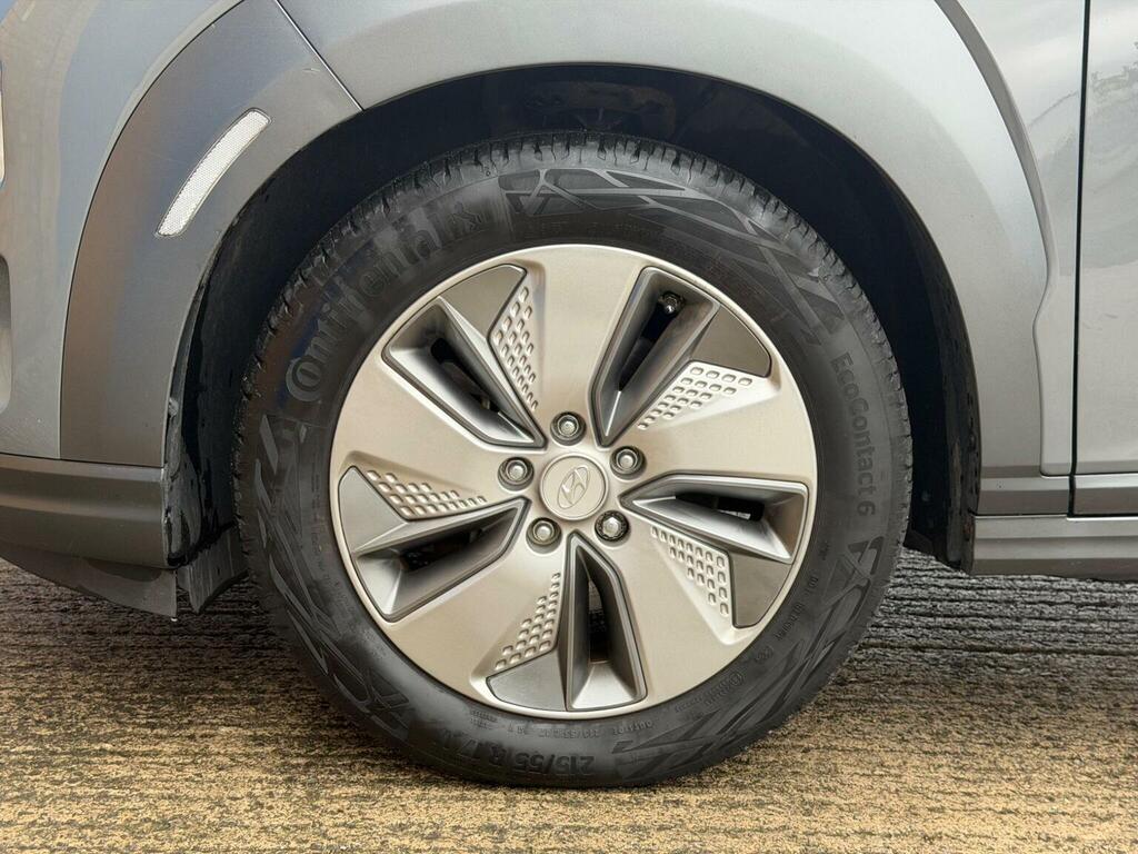 Hyundai Kona Hatchback Blue #45