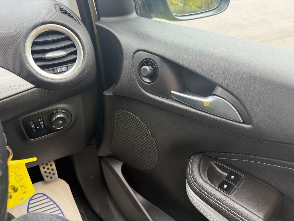 Vauxhall Adam 1.4 16V Glam Hatchback Purple #13