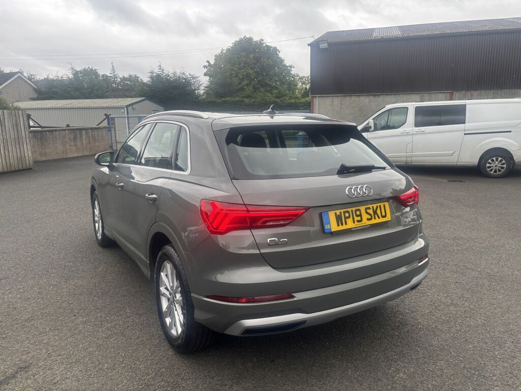 Audi Q3 35 Tfsi Sport WP19SKU Grey #3