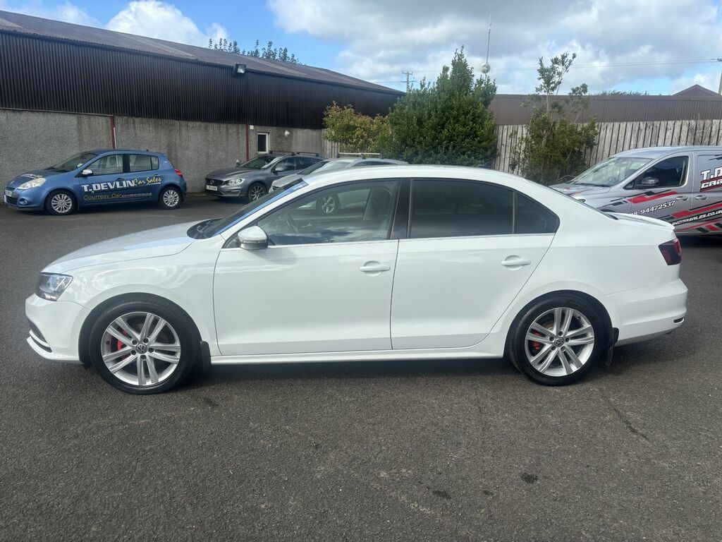 Volkswagen Jetta 2.0 Tdi 150 Gt White #6