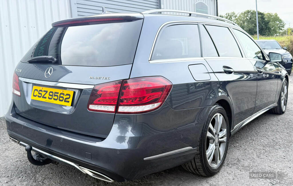 Mercedes-Benz E Class E220 Bluetec Se 7G-tronic Grey #4