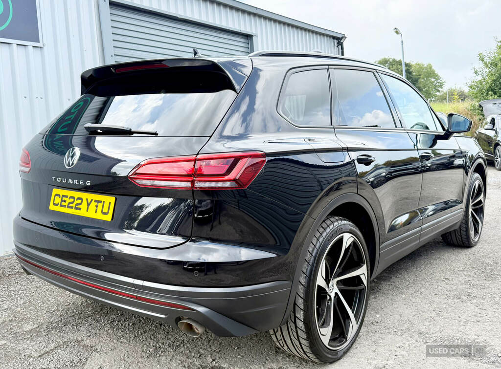 Volkswagen Touareg 3.0 V6 Tdi 4Motion Se Tip Black #4
