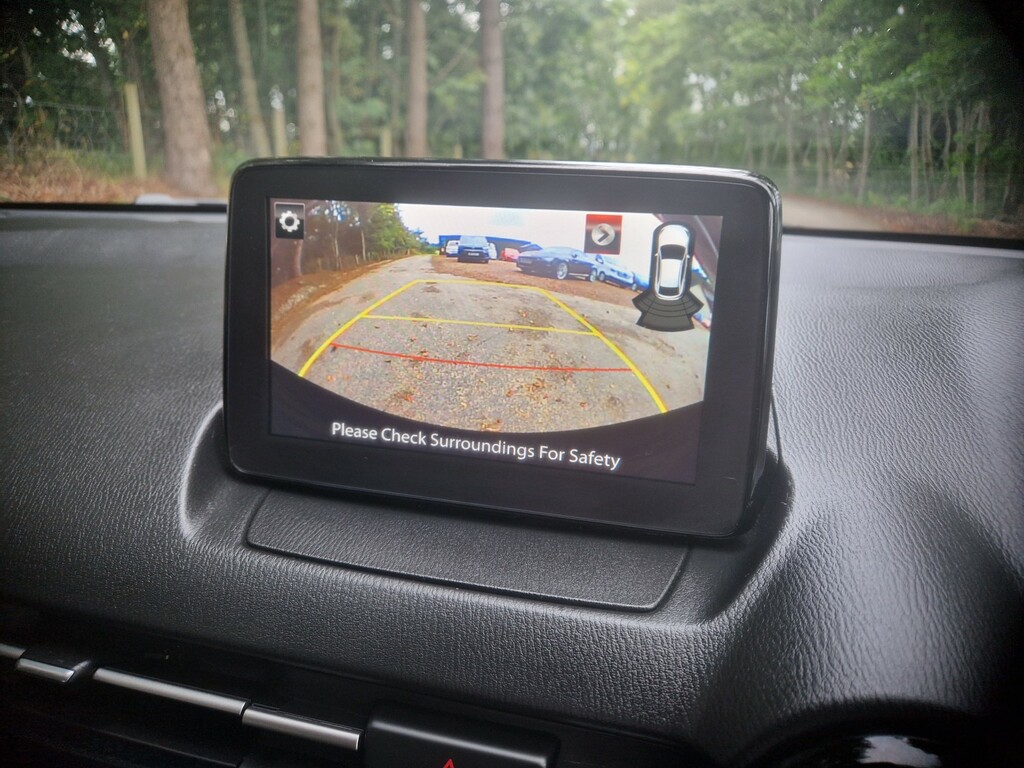 Mazda 2 1.5 Skyactiv-g Se-l Nav Red #3