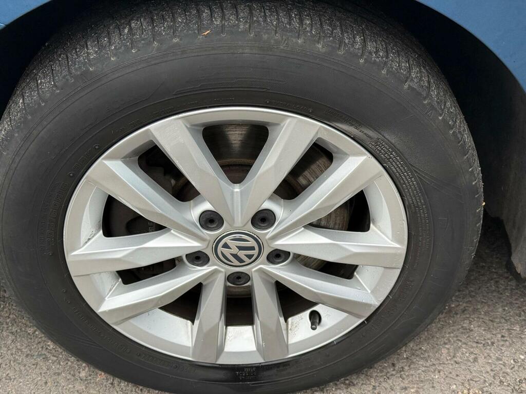 Volkswagen Touran Se Silver #40