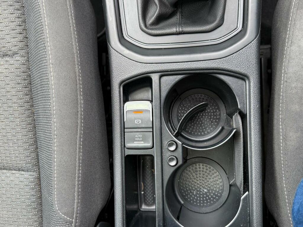 Volkswagen Touran Se Silver #16