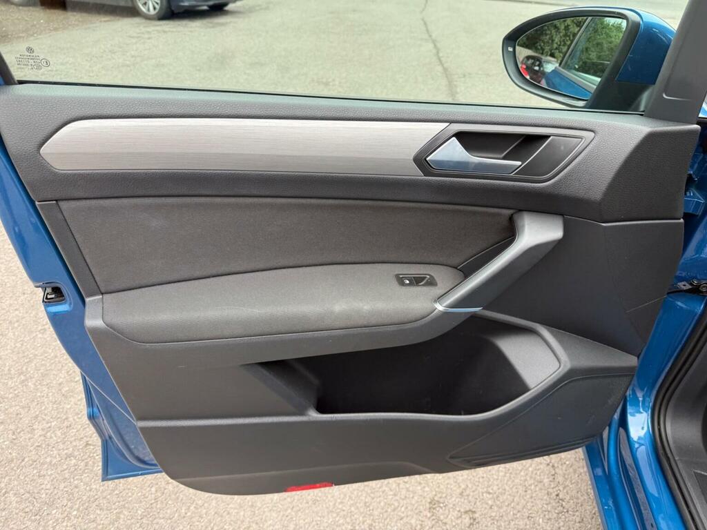 Volkswagen Touran Se Silver #24