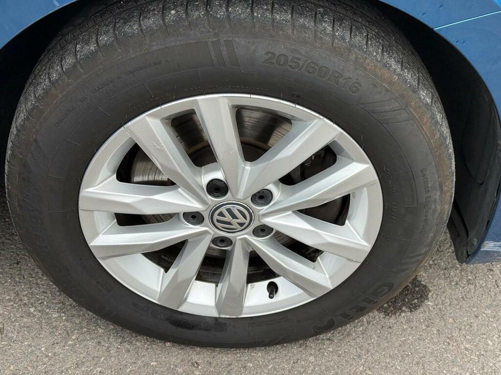 Volkswagen Touran Se Silver #43