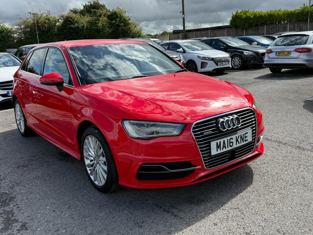 Audi A3 1.4 Tfsi E-tron Sportback E-s Tronic Euro 6 8. Red