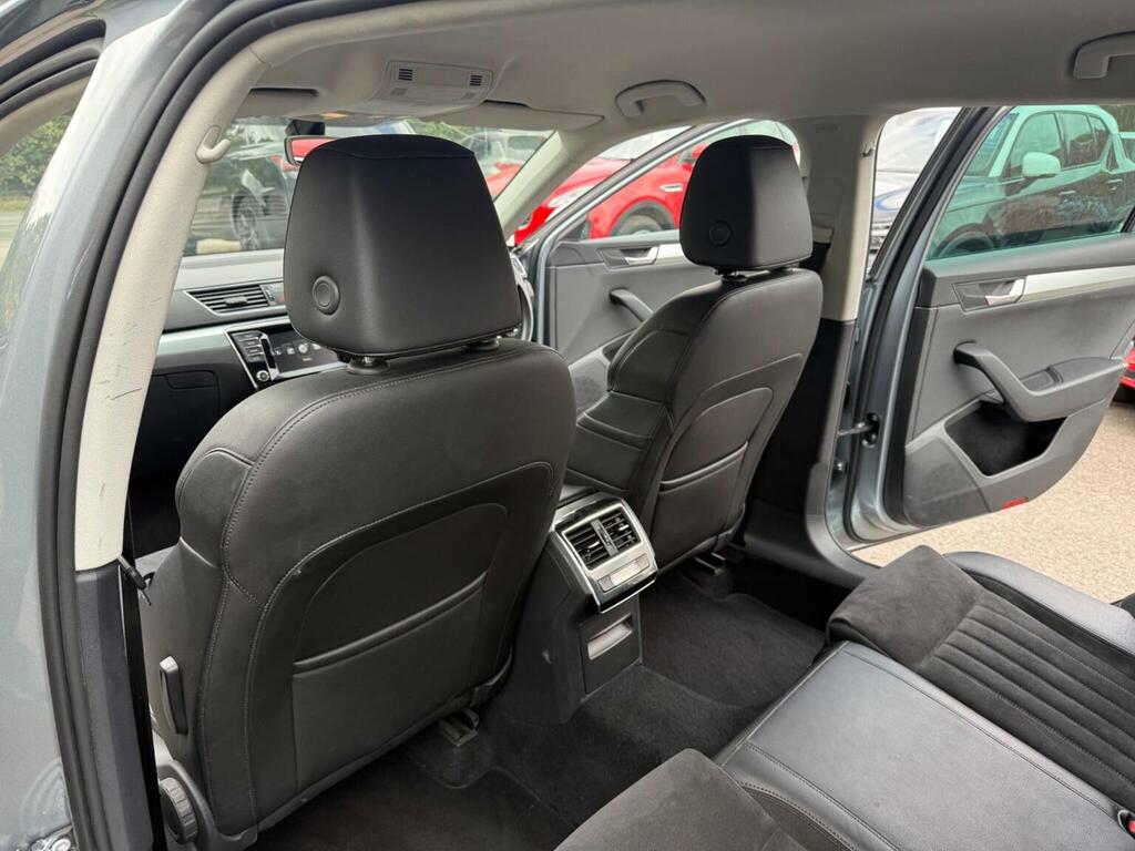 Skoda Superb Estate #21
