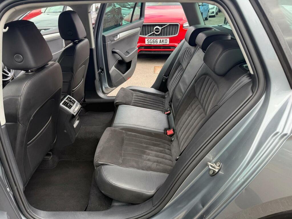 Skoda Superb Estate #22