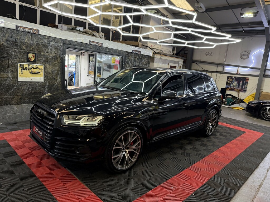 Audi SQ7 Suv Black #7