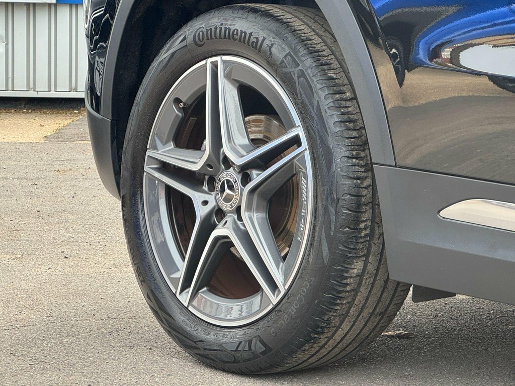 Mercedes-Benz GLA Class 2L Amg Line AJ70FXE Black #5