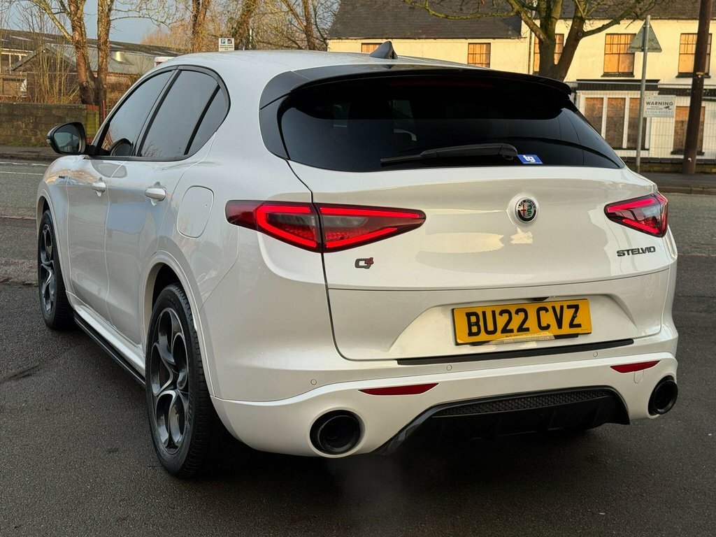 Alfa Romeo Stelvio 2.2L Veloce White #5