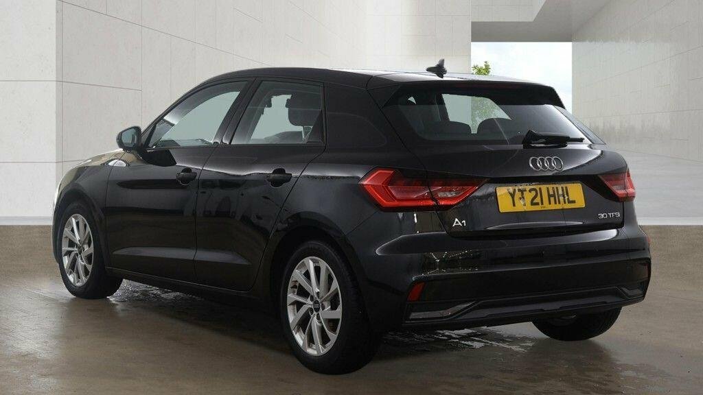 Audi A1 1L Sport YT21HHL Black #6
