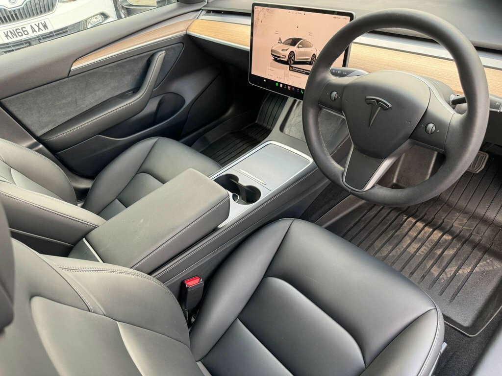 Tesla Model 3 Saloon Long Range Rwd 202373 Black #8