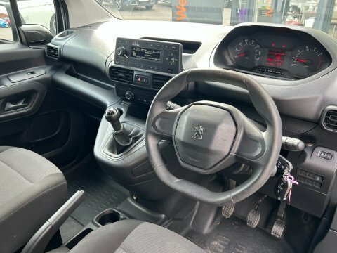 Peugeot Partner Panel Van White #8