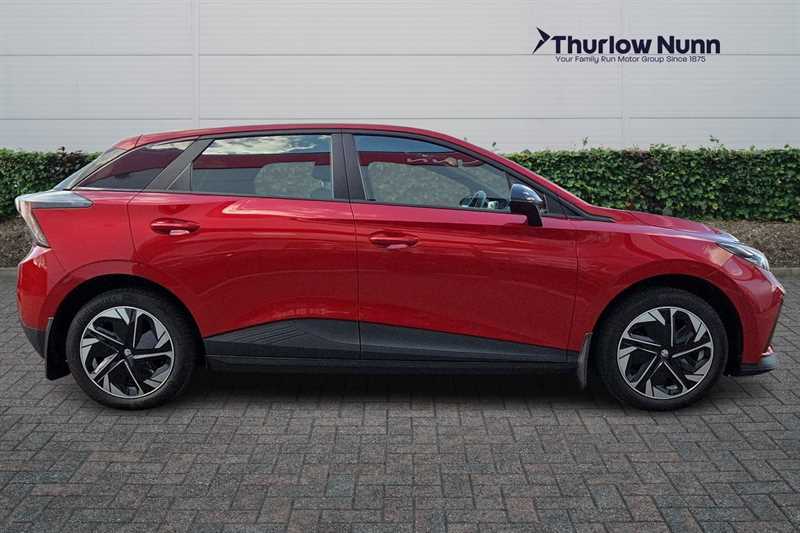 MG MG4 51Kwh Se Hatchback 170 Ps WD72BYY Red #2