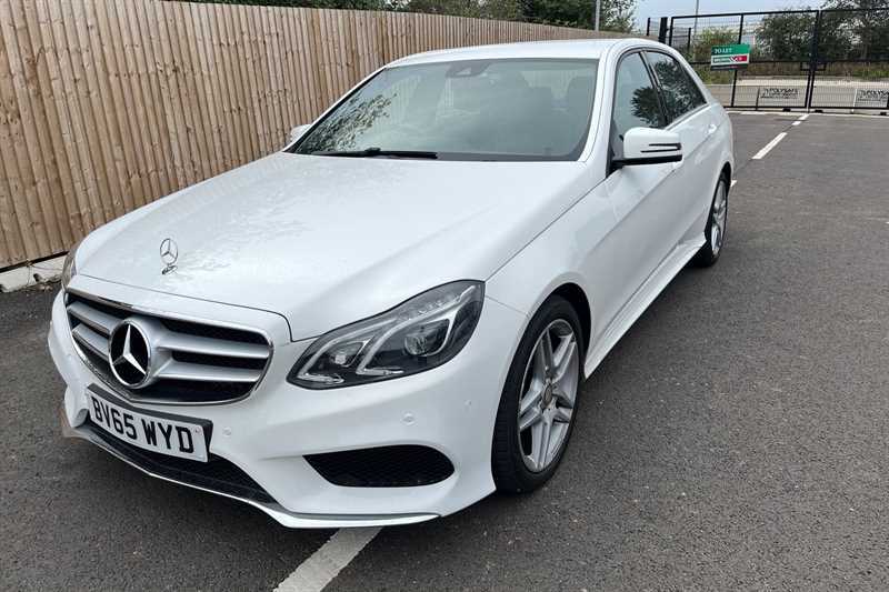 Mercedes-Benz E Class 2.1 E220 Bluetec Amg White #60