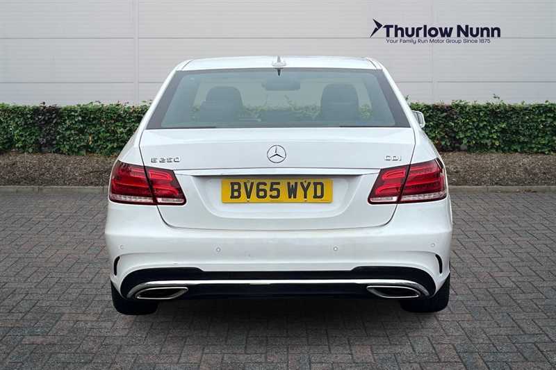 Mercedes-Benz E Class 2.1 E250 Cdi Amg Line Saloon G-tronic White #4