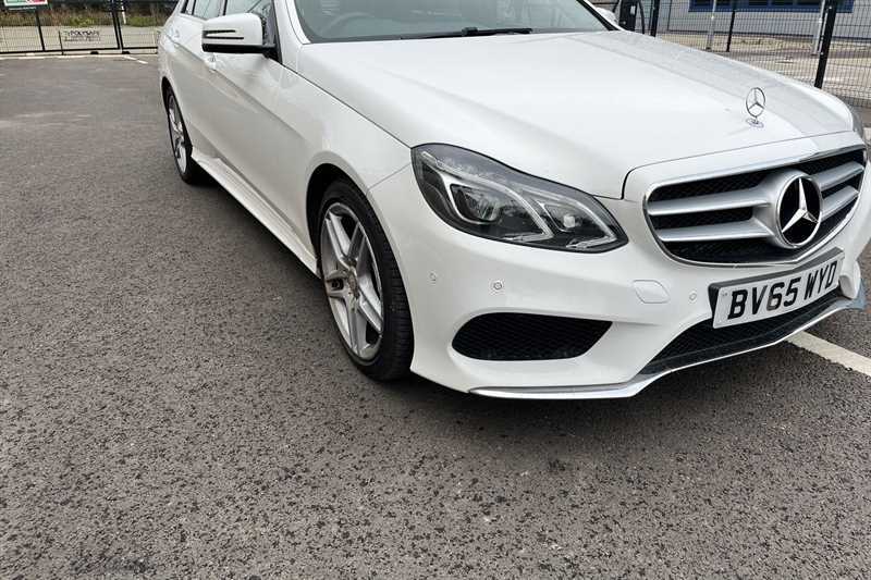 Mercedes-Benz E Class 2.1 E220 Bluetec Amg White #27