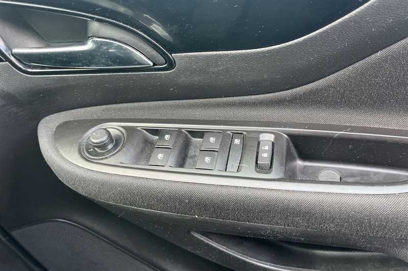 Vauxhall Mokka X Active Silver #16