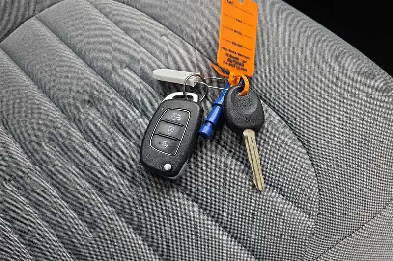 Hyundai I10 Hatchback Grey #35