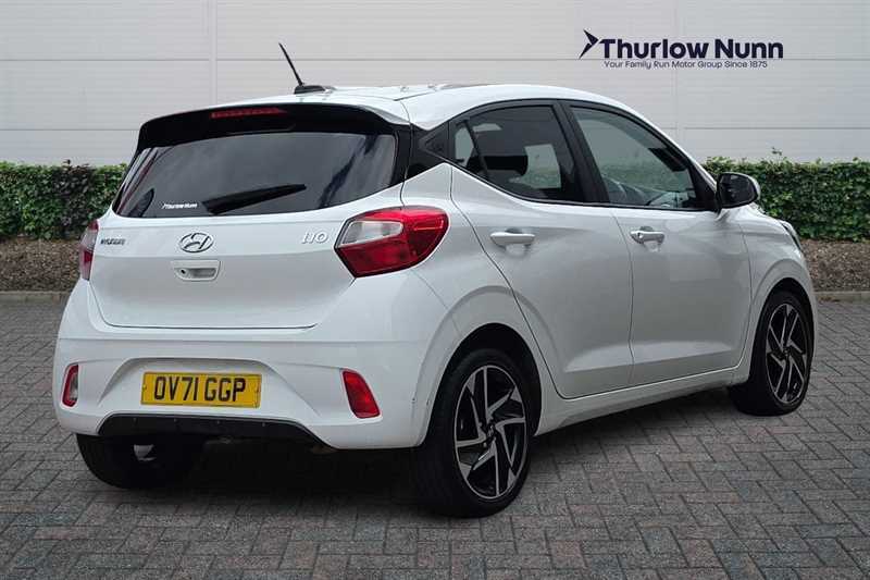 Hyundai I10 1.0 Premium Hatchback Euro 6 S White #3