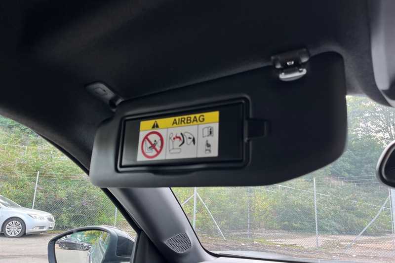 Vauxhall Mokka Hatchback Grey #31