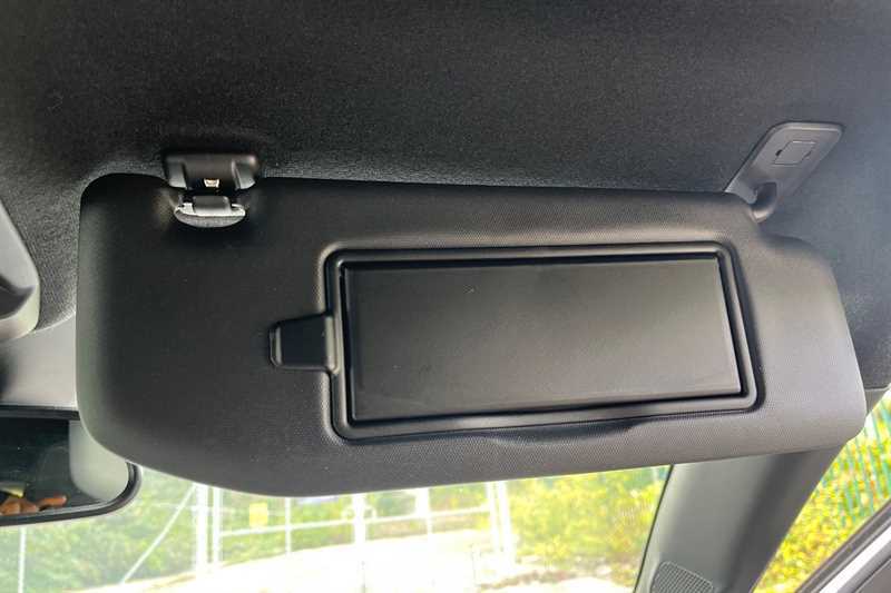Vauxhall Mokka Hatchback Grey #35