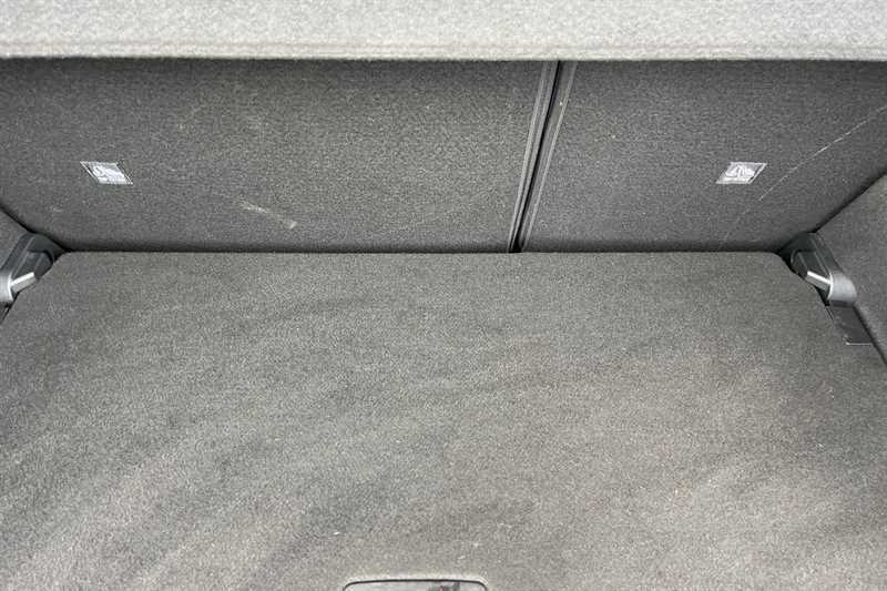 Vauxhall Mokka Hatchback Grey #24