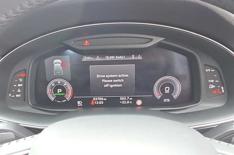 Audi Q7 2L S Line White #19