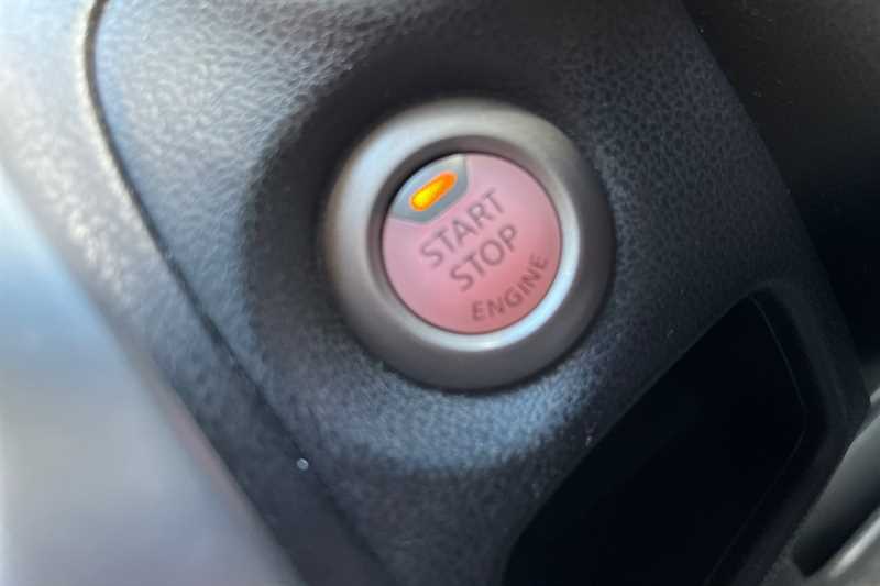 Nissan Note 1.2 Dig-s Tekna Euro 6 Ss White #49