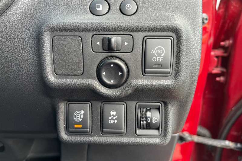 Nissan Note 1.2 Dig-s Tekna Euro 6 Ss White #46