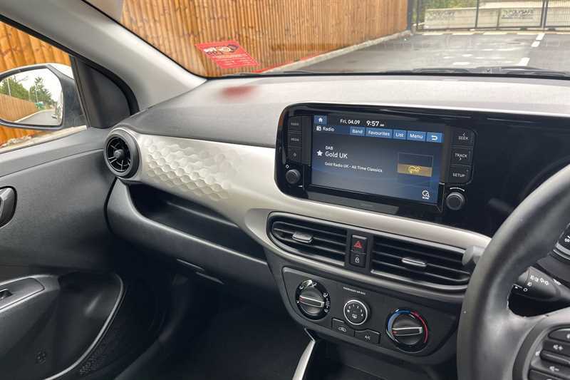Hyundai I10 Hatchback Blue #57