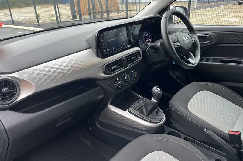Hyundai I10 Hatchback Blue #13